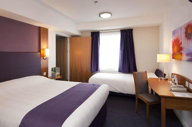 Plaza Chorley; Sure Hotel Collection By Best Western Chorley  Exterior photo